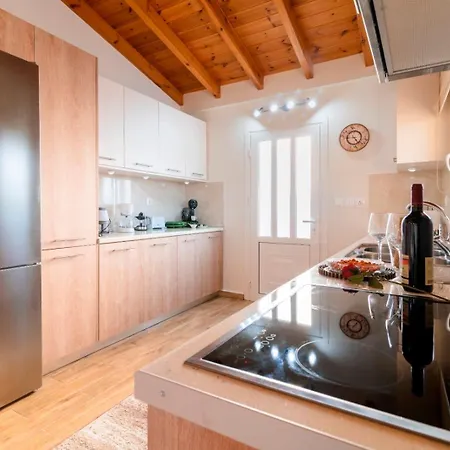 Blue Waves House 2 Σορωνή