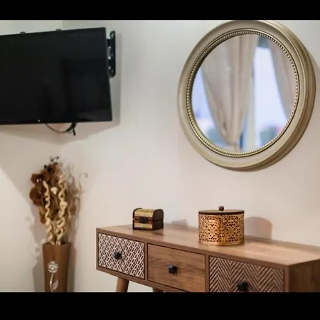 Nyaraló Blue Waves House 2 *