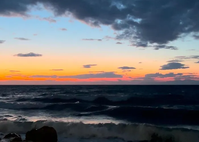 Blue Waves House 2 * Soroni