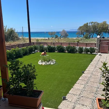 בית נופש Blue Waves House 2
